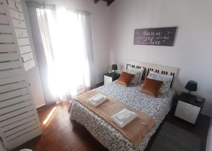 Santa Maria Do Mar Guest House
